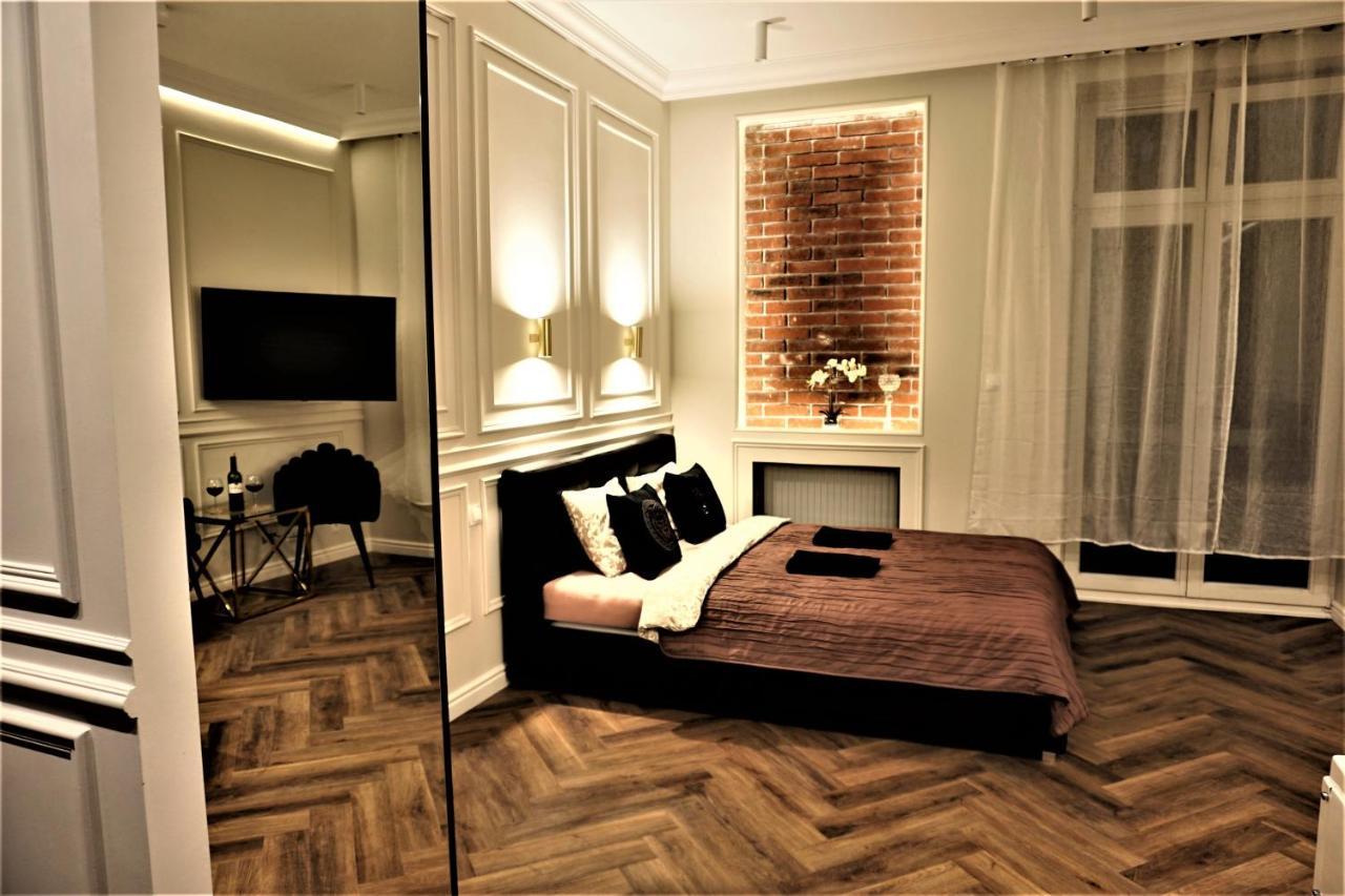 Luxury Jacuzzi Apartment Krakow Bagian luar foto
