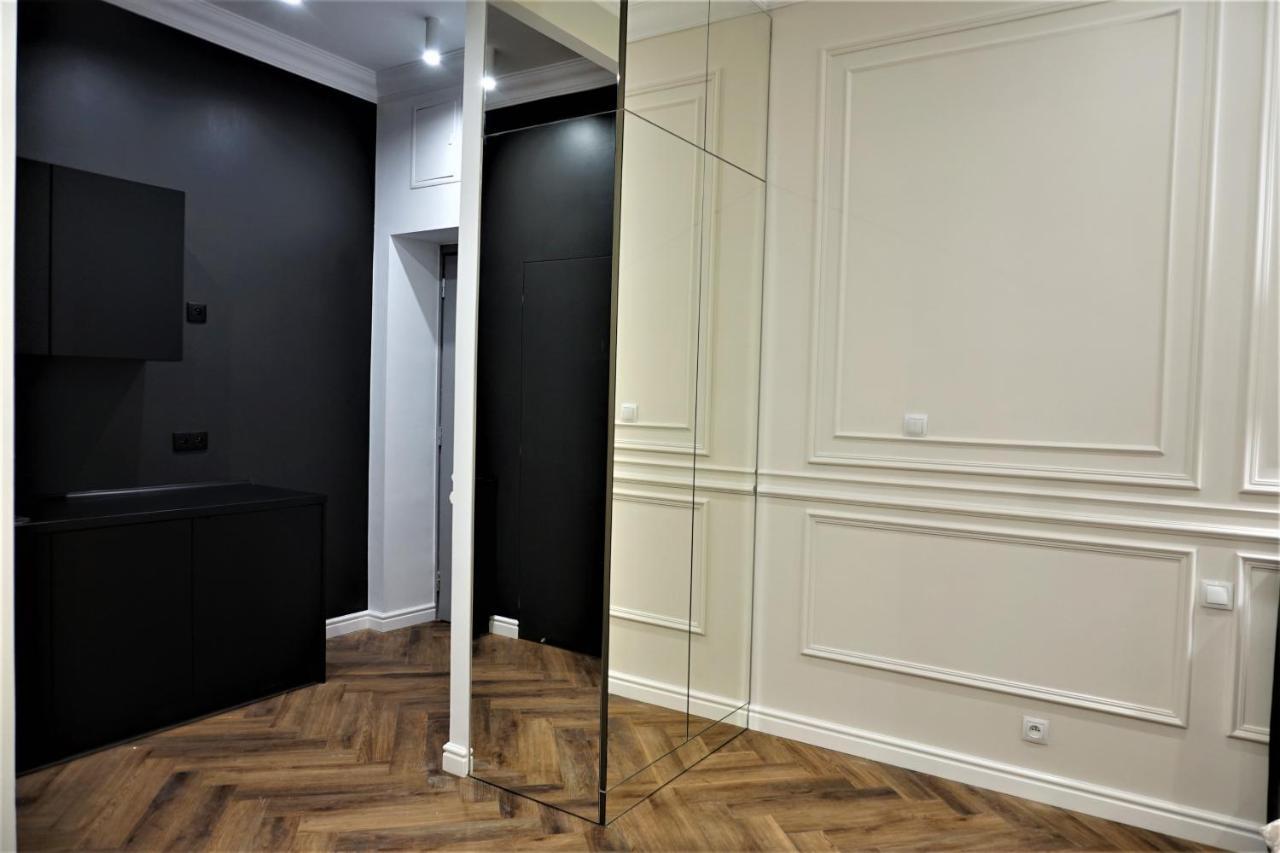 Luxury Jacuzzi Apartment Krakow Bagian luar foto