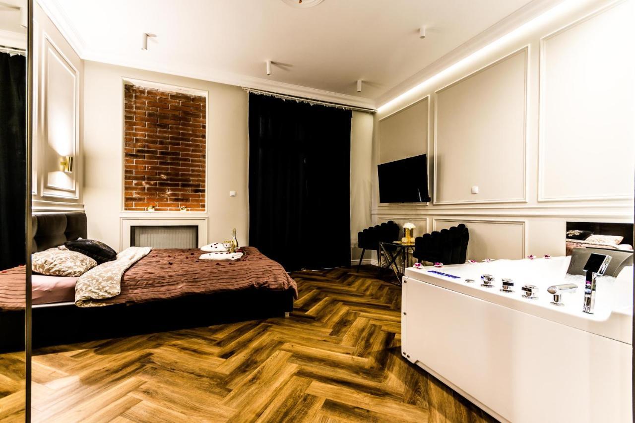 Luxury Jacuzzi Apartment Krakow Bagian luar foto
